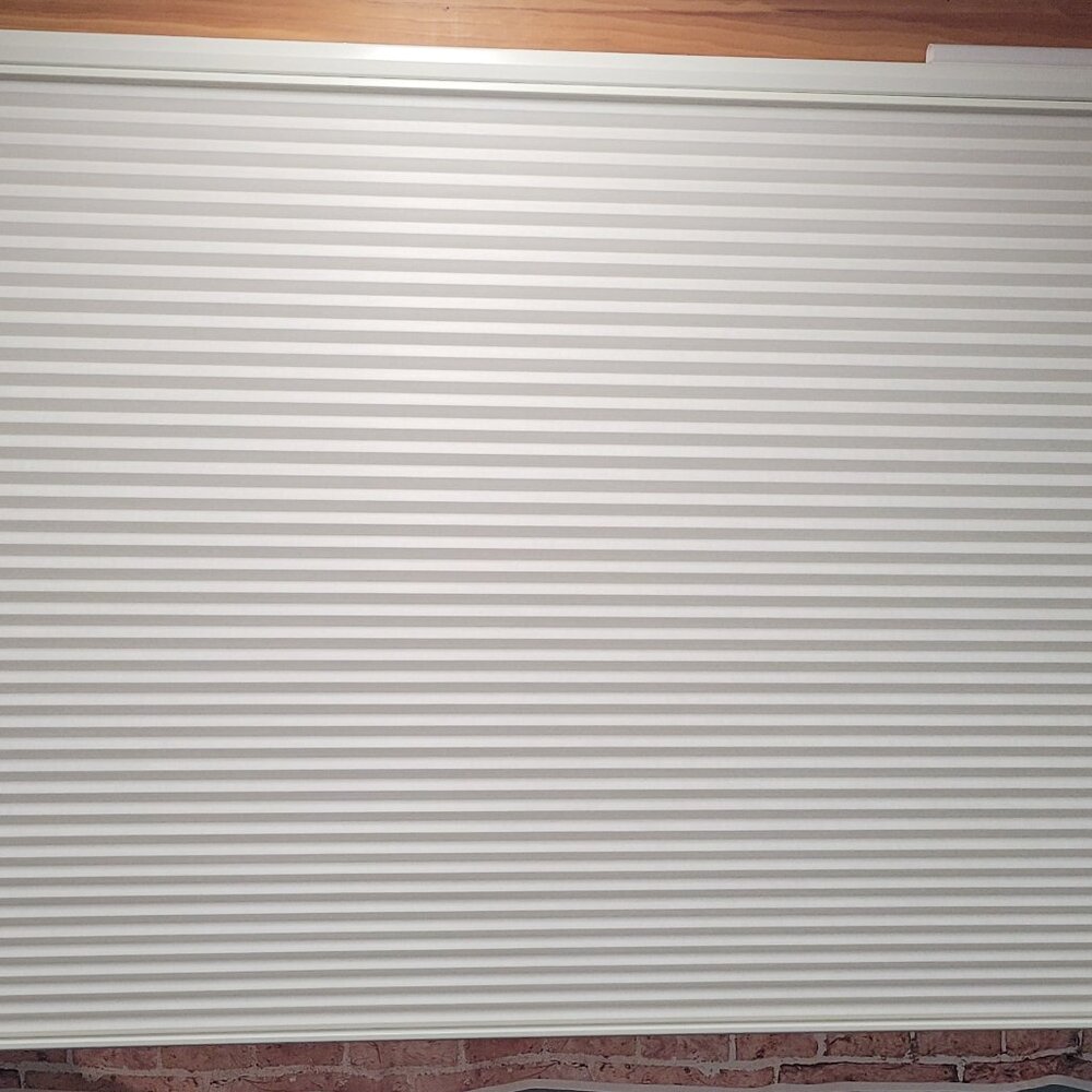 Hunter Douglas Powerview Motorized 73.5 x 45.375